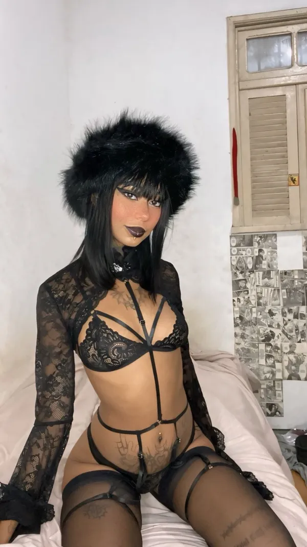 Venus Waifu's BabeWiki Profile