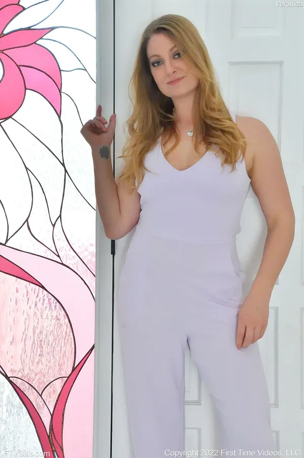 Veronica Weston's photo 6