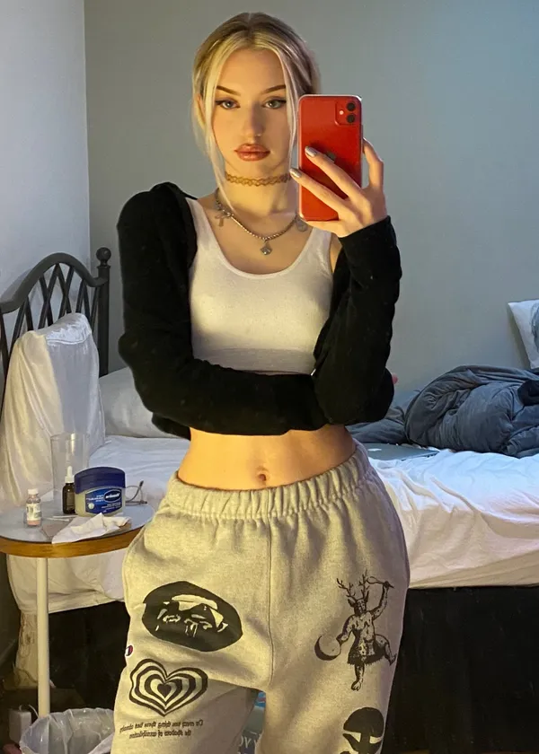 Veronika ASMR's BabeWiki Profile