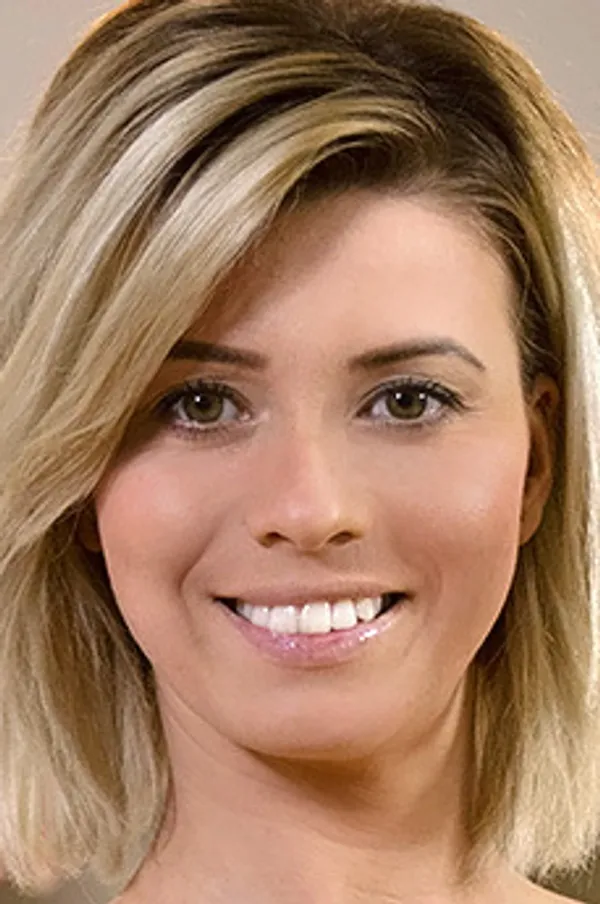 Vicky Love's photo 9