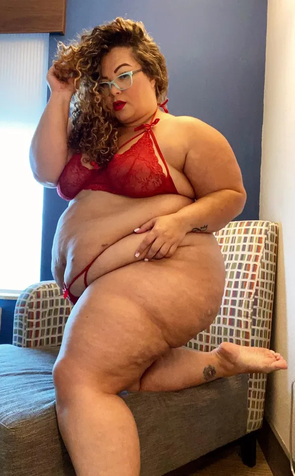 Vicky Plush's photo 3