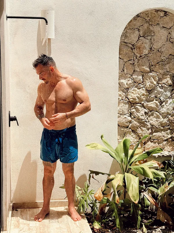 Victor Bliss's BabeWiki Profile