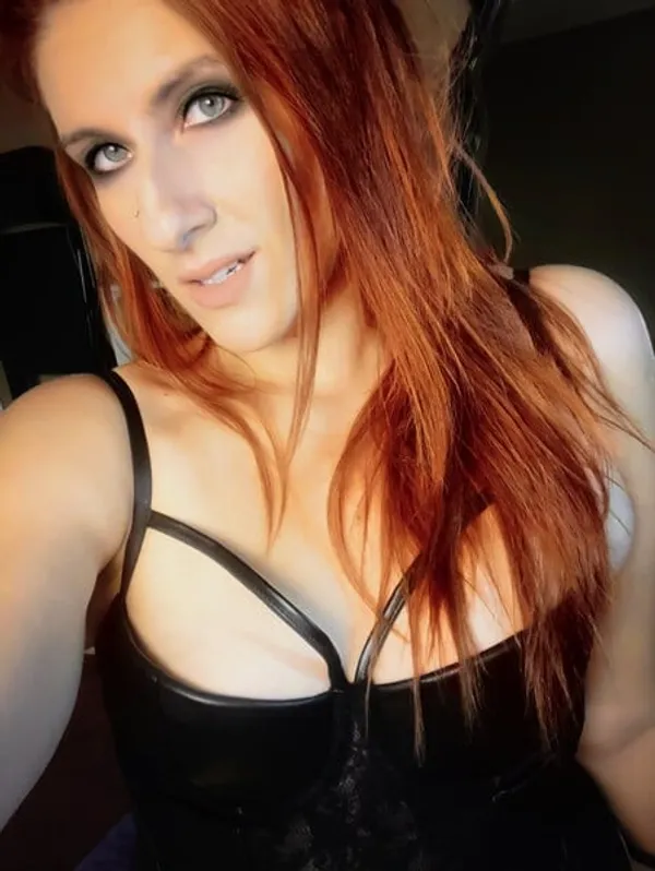 Victoria Lotus's photo 3