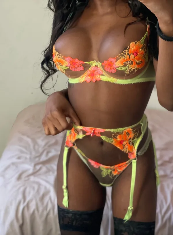 victoria_ts's BabeWiki Profile