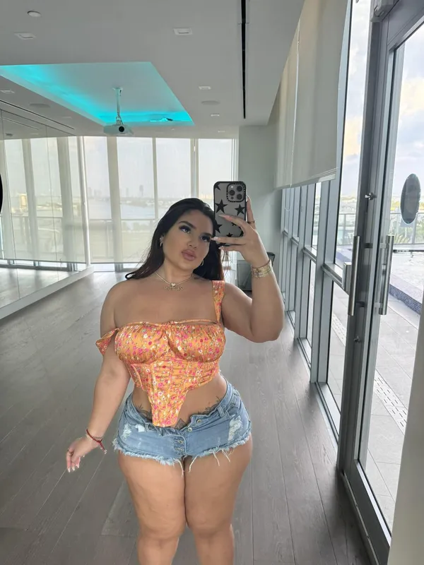 Victorya XO's BabeWiki Profile