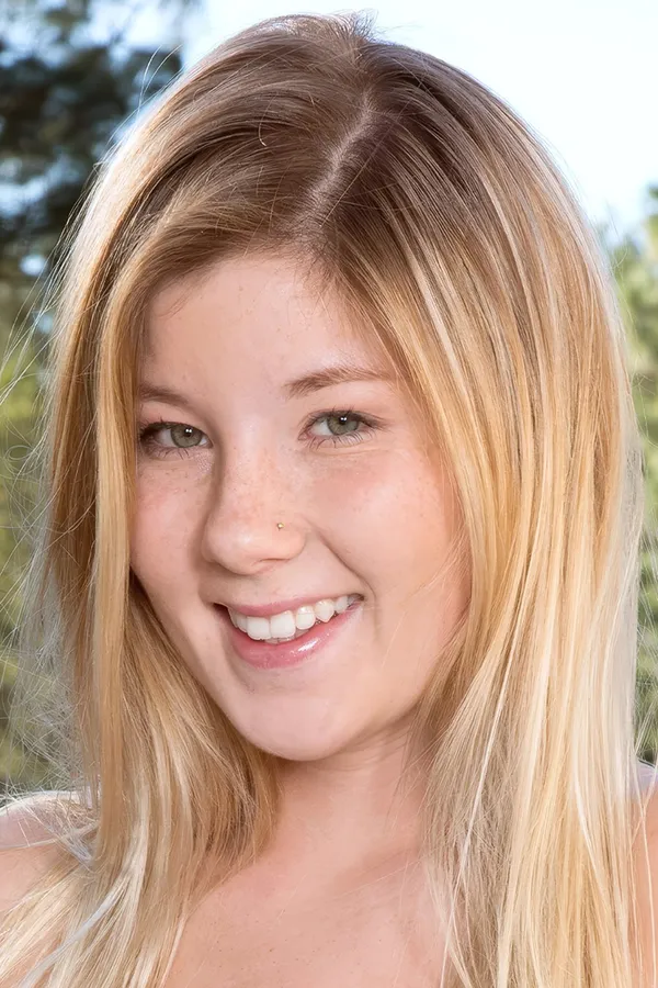 Vienna Rose's BabeWiki Profile