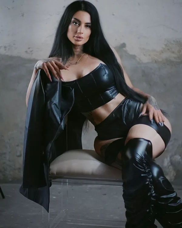 Vika Stoermer's BabeWiki Profile