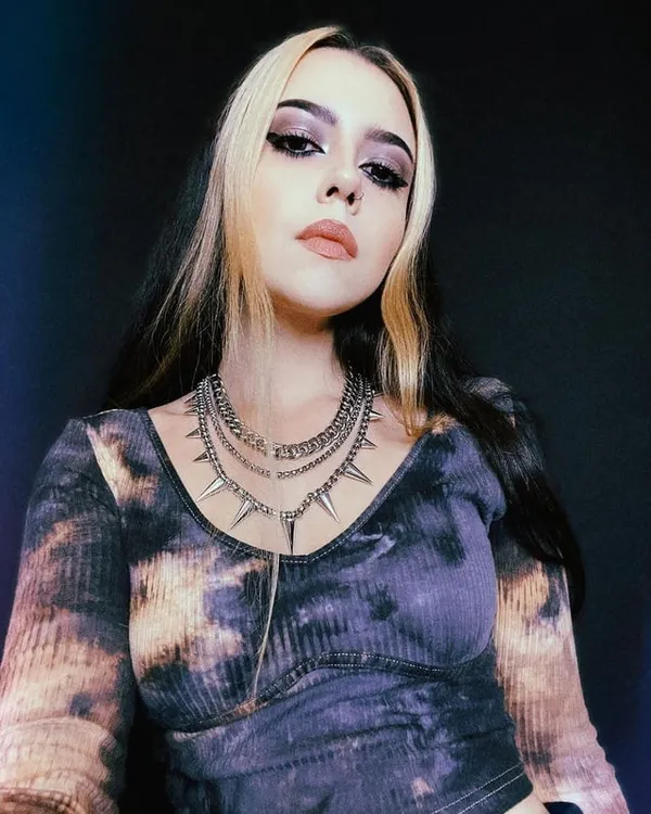 Violet Orlandi's photo 5