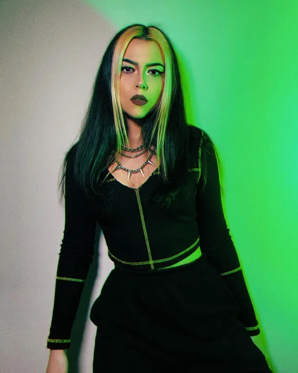 Violet Orlandi's BabeWiki Profile