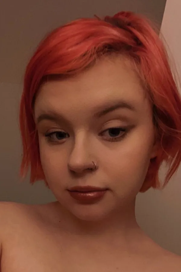 Violet Vixen's photo 3