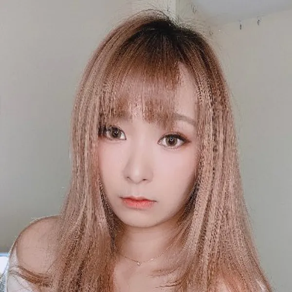 Vivienne Kim's photo 5