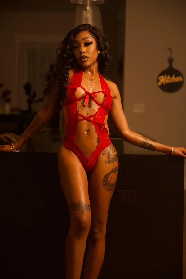 Vixen Valore's photo 2
