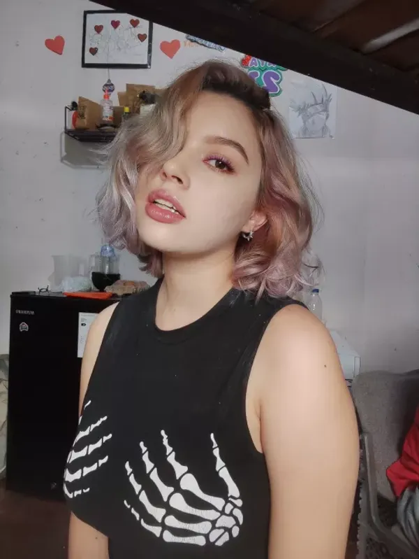 WandaDoll's BabeWiki Profile