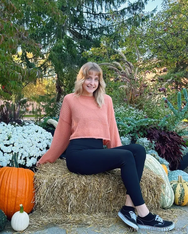 Wiinierox's BabeWiki Profile