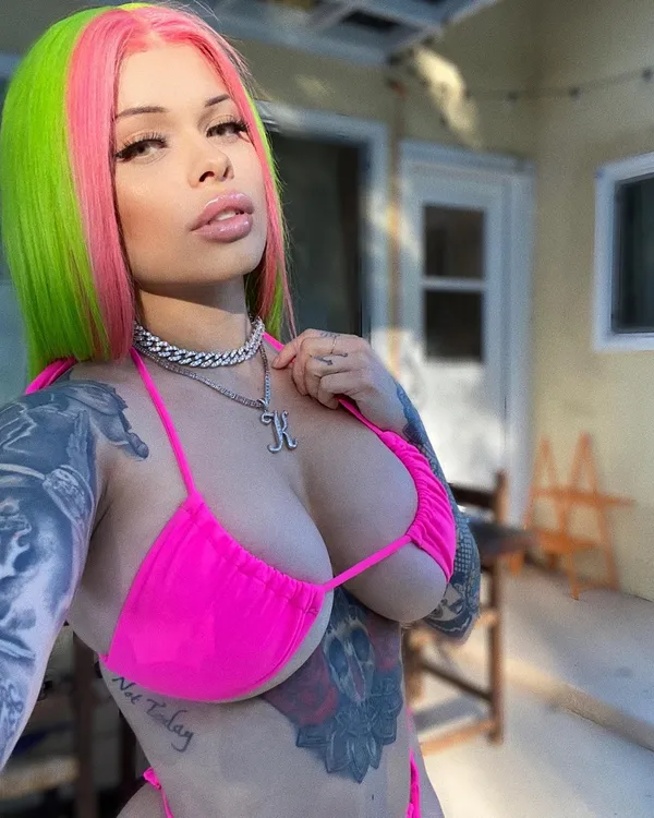 Xwife Karen's photo 3