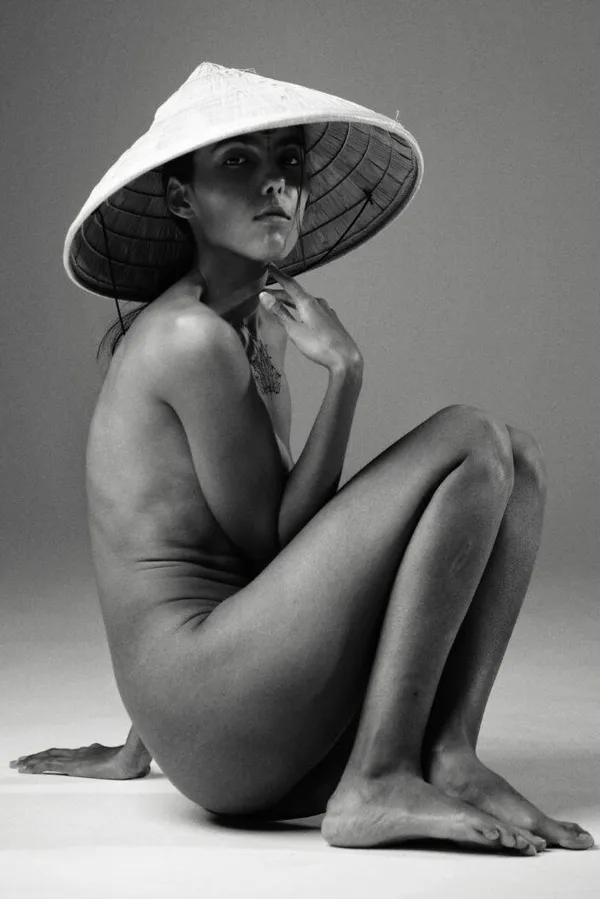 Yao Tsy's BabeWiki Profile