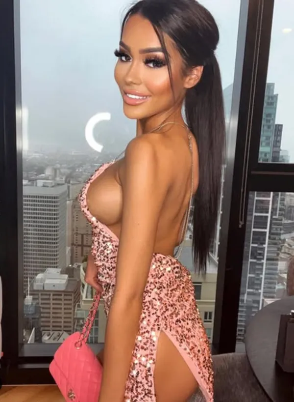 Yasmine Eve's photo 5