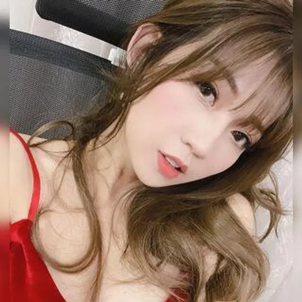 Yuan Yuan's BabeWiki Profile