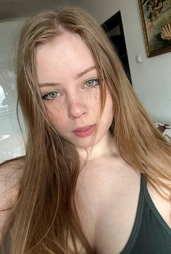 Yuiwoo's BabeWiki Profile