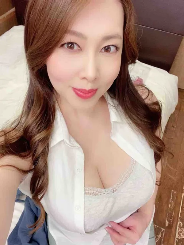 Yumi Kazama's photo 8