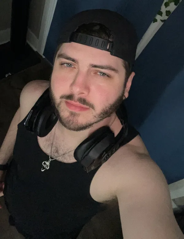 Zack Attacko's BabeWiki Profile