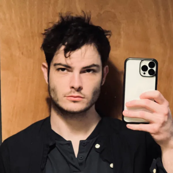 Zoloo's BabeWiki Profile