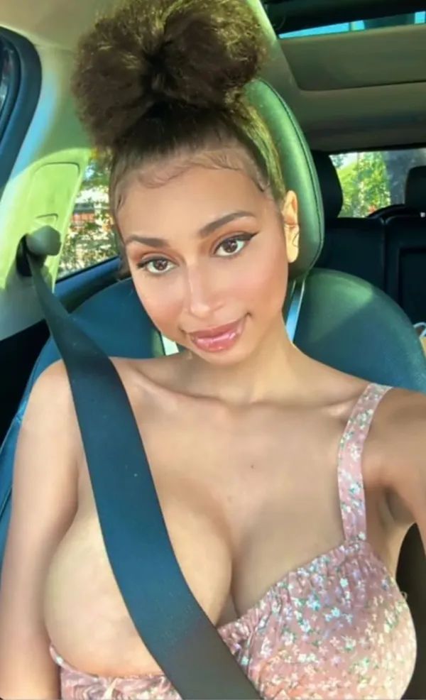 Zuri Zoltan's photo 9